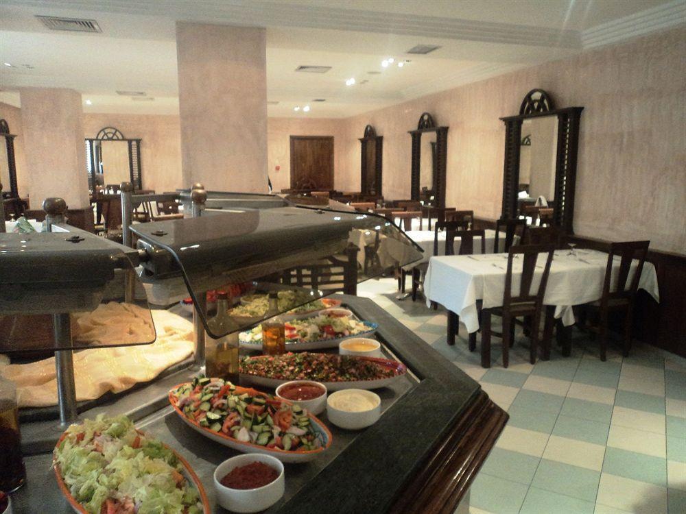 Hotel Ibn Khaldoun Туніс Екстер'єр фото