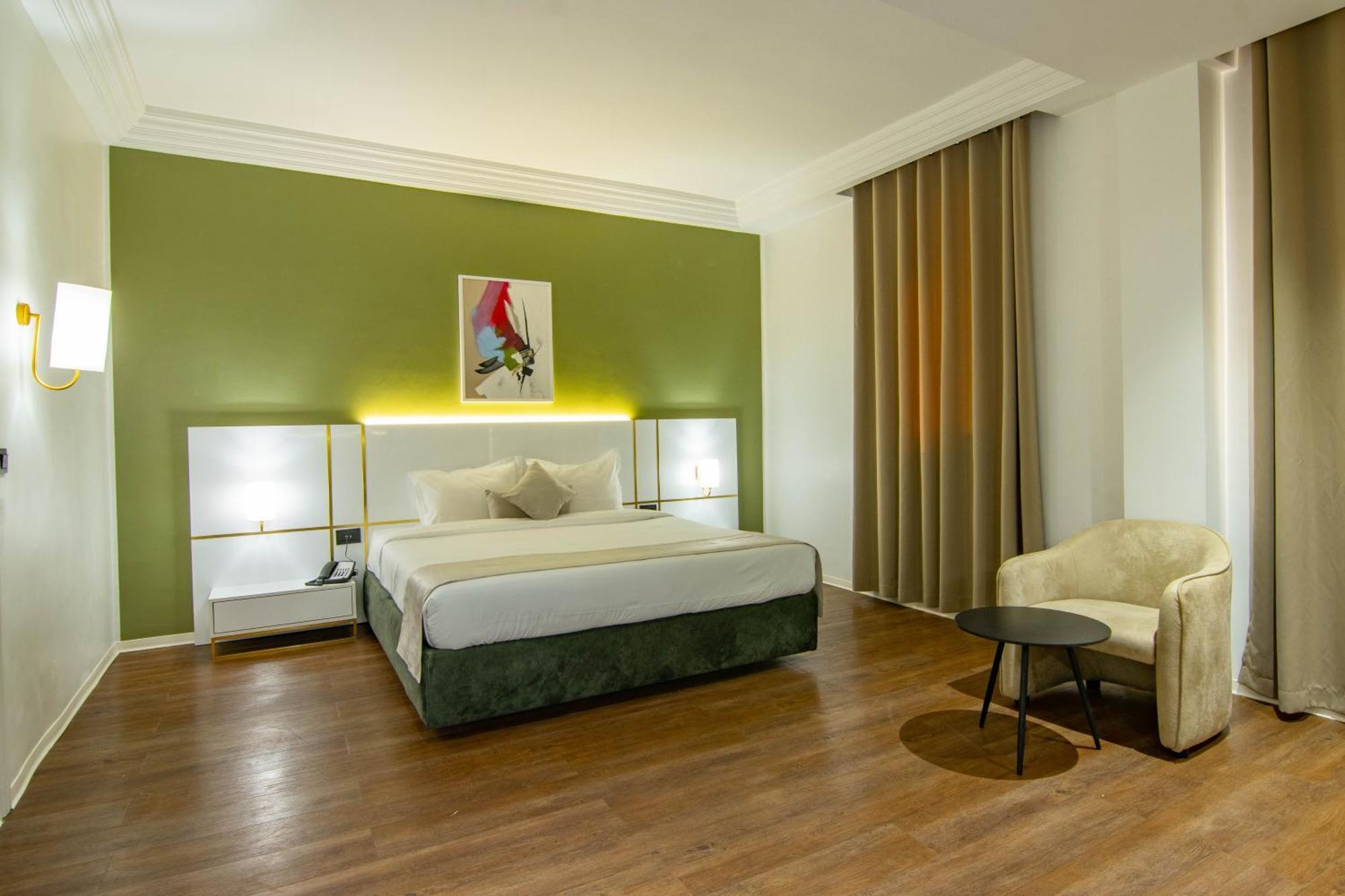 Hotel Ibn Khaldoun Туніс Екстер'єр фото
